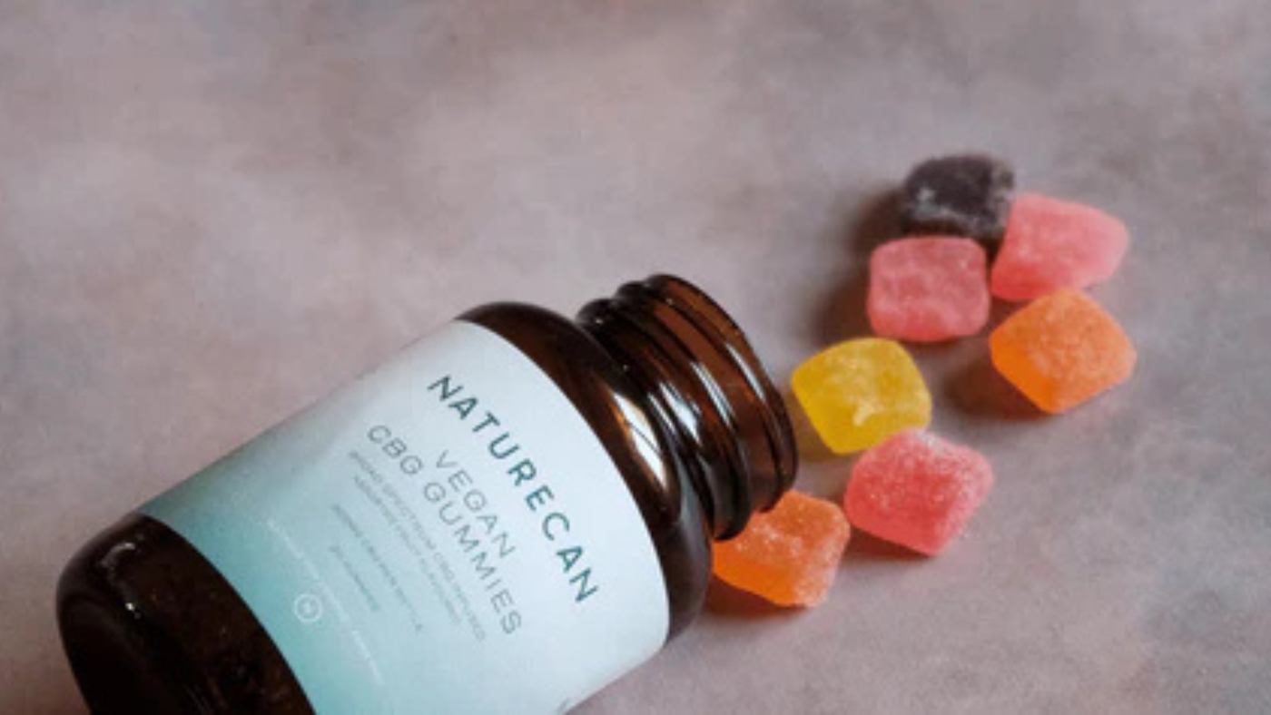 CBD Gummies dropped out of their bottle